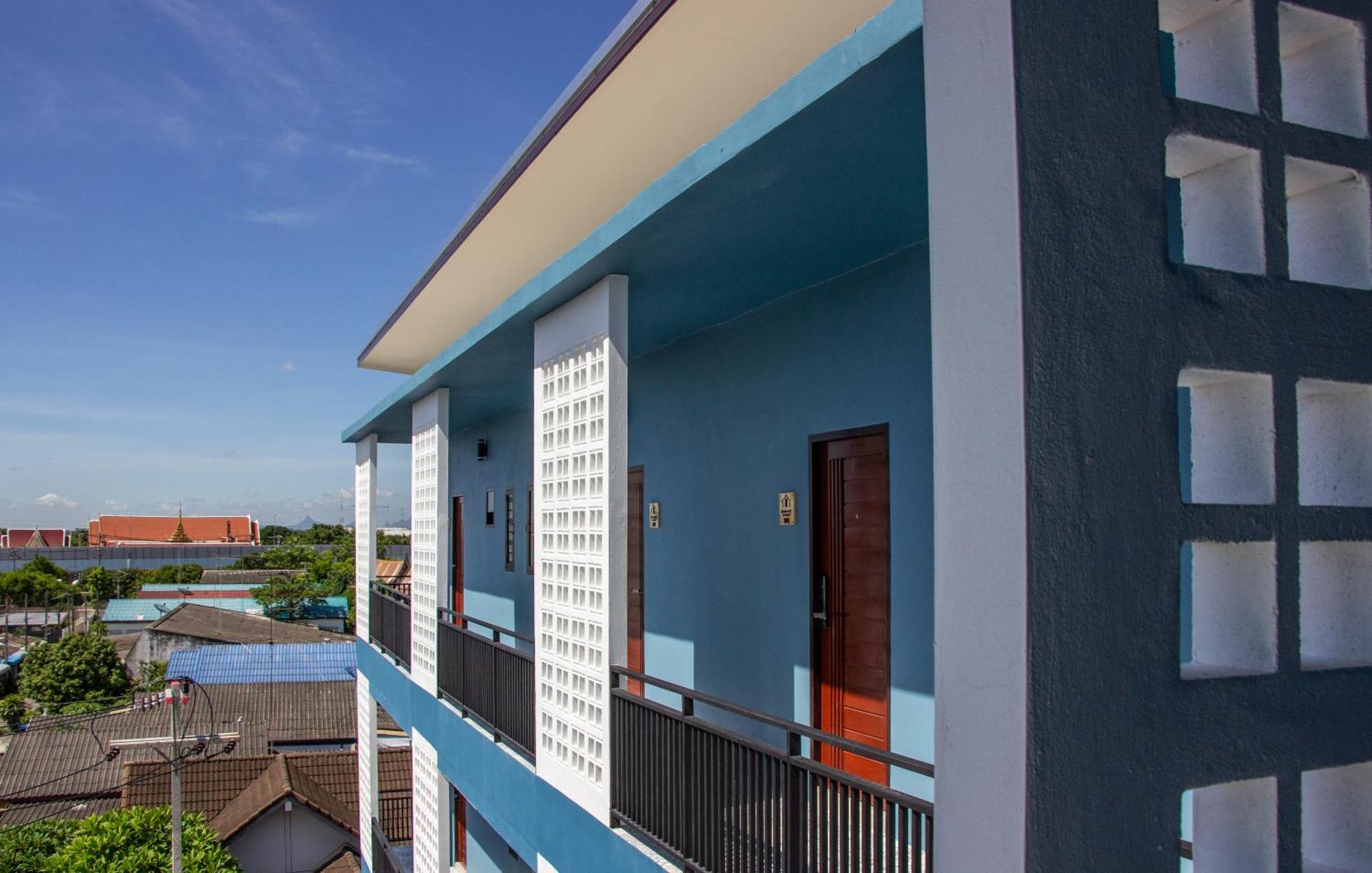 Is Am Are Stay Boutique Ban Khlong Thai Muang Exterior photo